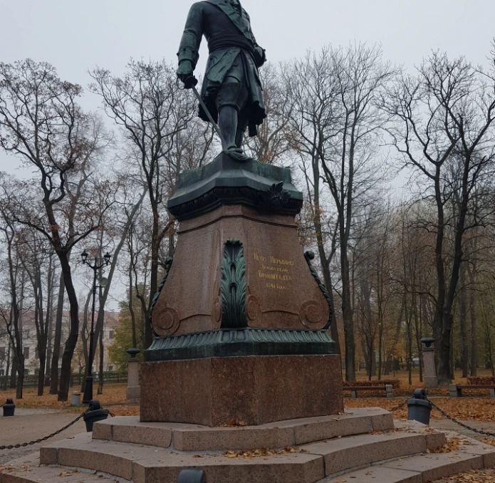 В Кронштадт и Петергоф на автомобиле с гидом №2