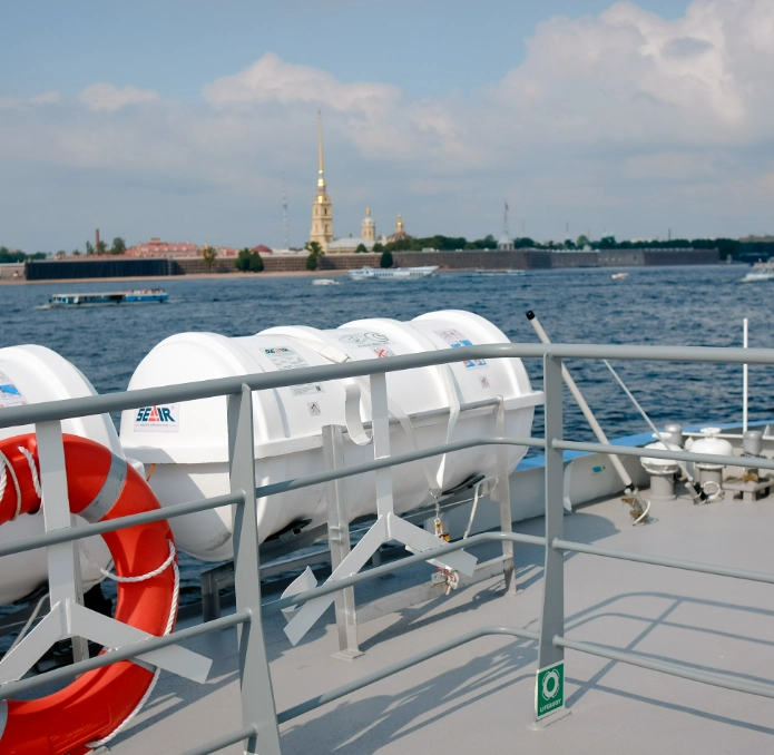 Скоростной катамаран из Кронштадта в Петербург с аудиогидом №4