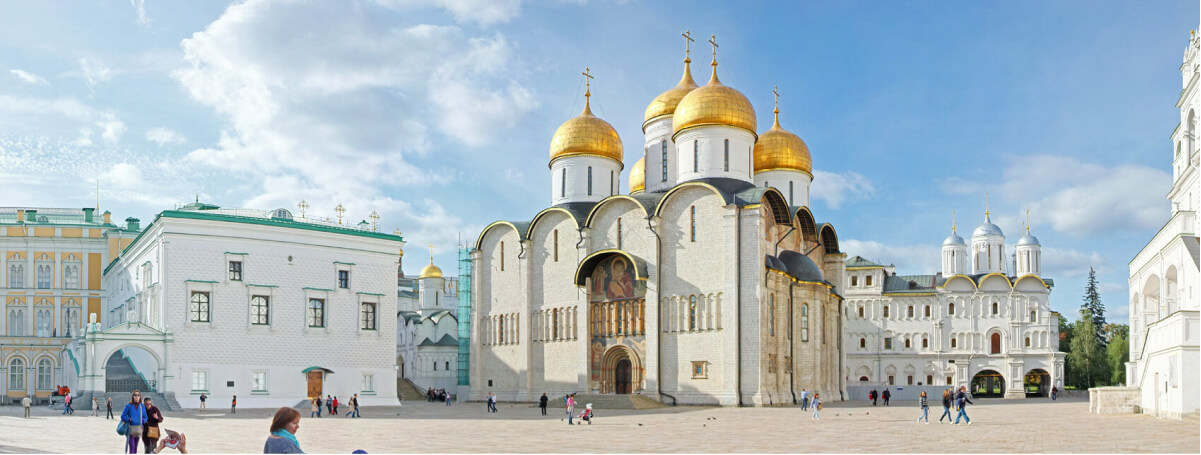 Кремль с посещением Успенского собора