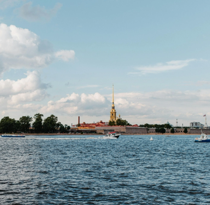 До Петергофа и обратно: водный маршрут по Финскому с аудиогидом №2