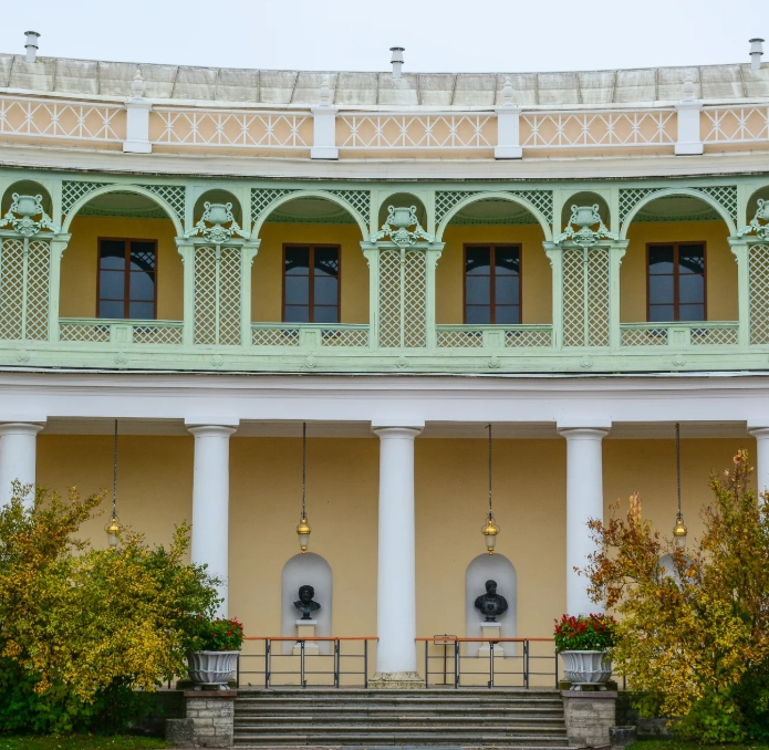 Автобусная экскурсия в Павловск с посещением дворца и парка №1