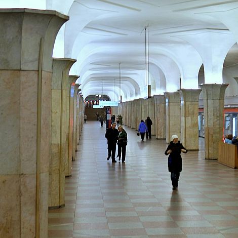 Московское Метро: экскурсия в подземный дворец