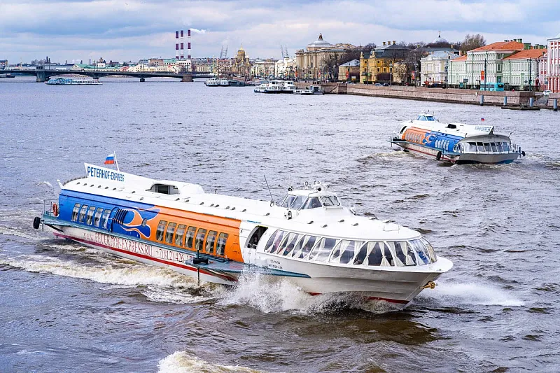 На метеоре в Петергоф из Петербурга №1