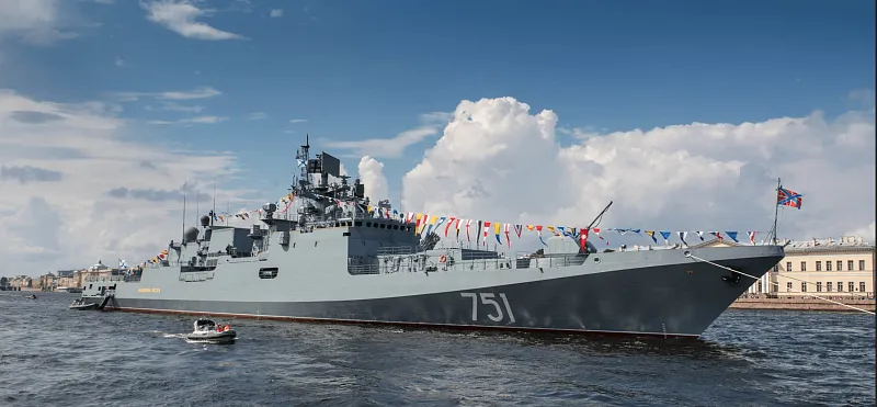 Парад военных кораблей на день ВМФ с теплохода на Неве №4