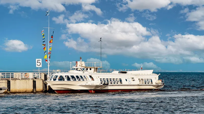 На Метеоре из Петергофа в Кронштадт №1